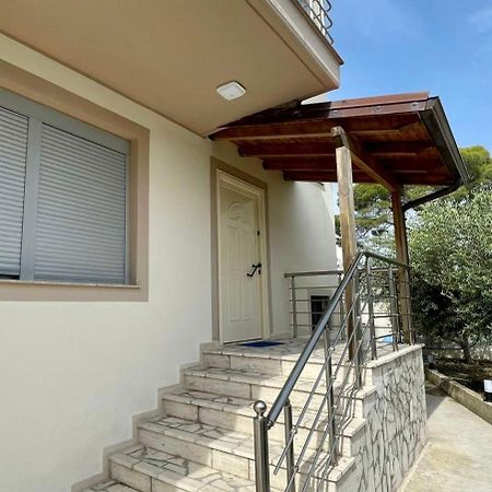 John'S Holiday Home Avlonya Dış mekan fotoğraf