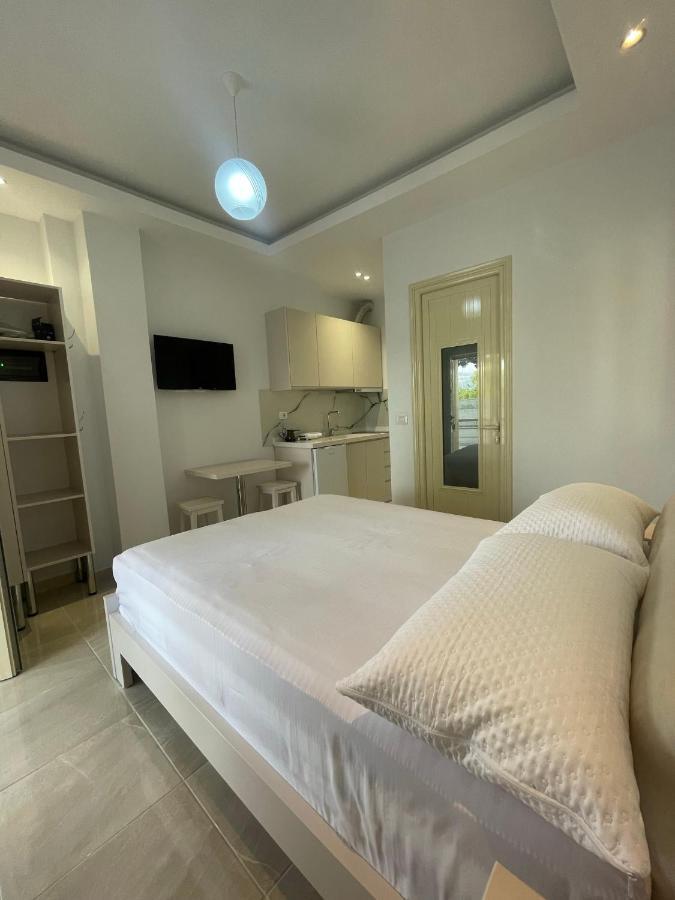 John'S Holiday Home Avlonya Dış mekan fotoğraf
