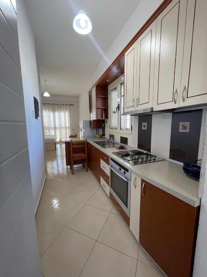 John'S Holiday Home Avlonya Dış mekan fotoğraf